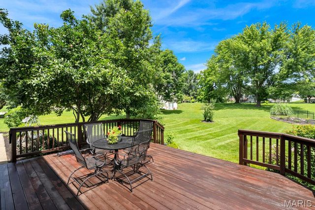 3183 Willow Bend Drive, St Charles, MO 63303