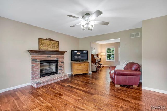 3183 Willow Bend Drive, St Charles, MO 63303