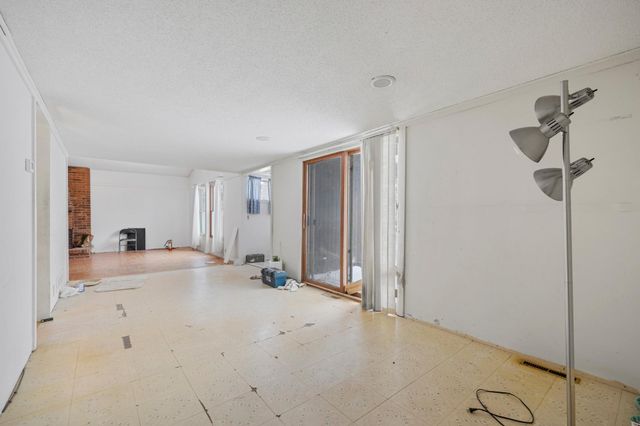 110136 Stanford Circle, Chaska, MN 55318