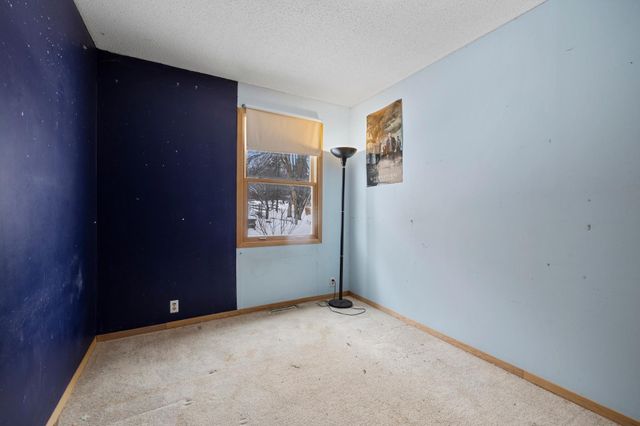 110136 Stanford Circle, Chaska, MN 55318