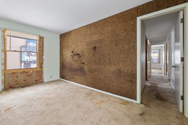 110136 Stanford Circle, Chaska, MN 55318