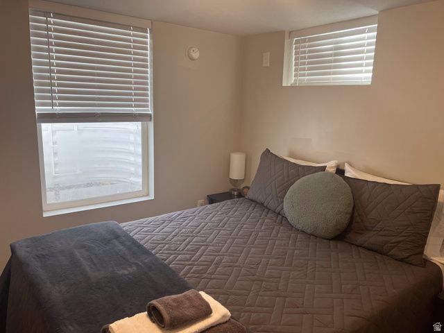 37 W ROBERT AVE, South Salt Lake, UT 84115