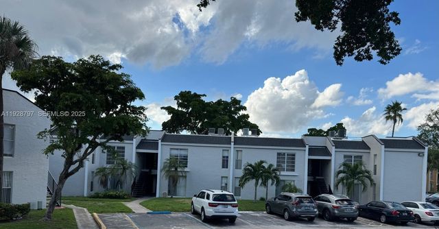 4431 Treehouse Ln G, Tamarac, FL 33319