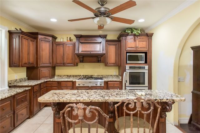 3670 Augusta Springs Drive, Waycross, GA 31503