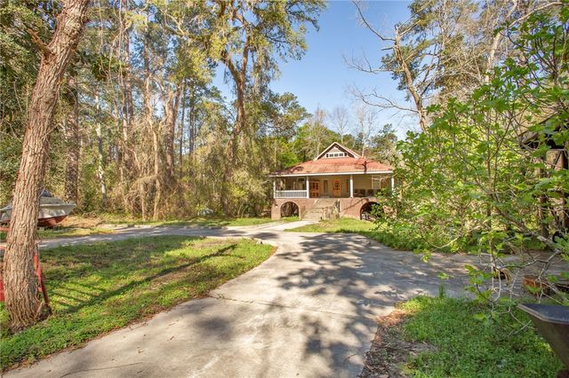 3670 Augusta Springs Drive, Waycross, GA 31503