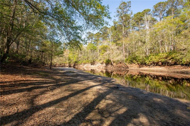 3670 Augusta Springs Drive, Waycross, GA 31503