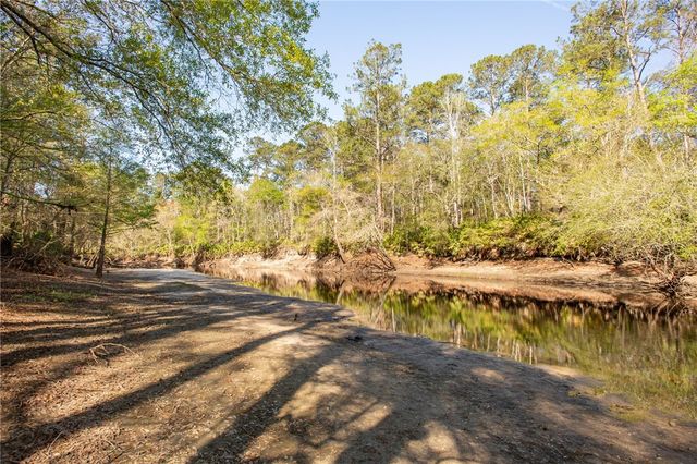 3670 Augusta Springs Drive, Waycross, GA 31503