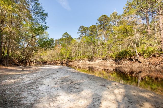 3670 Augusta Springs Drive, Waycross, GA 31503