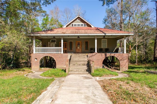 3670 Augusta Springs Drive, Waycross, GA 31503