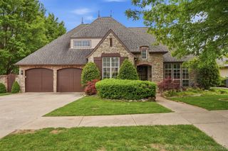 12209 S Ash Avenue, Jenks, OK 74037