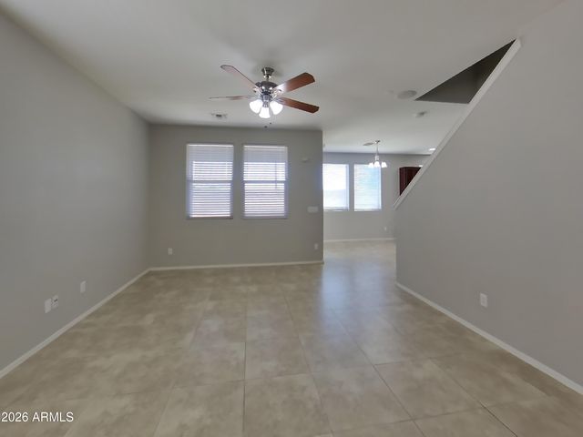 31333 N CAVALIER Drive, San Tan Valley, AZ 85143