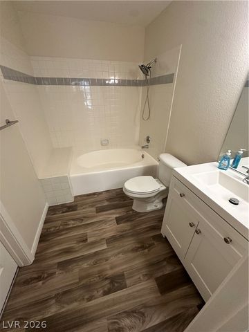 2120 Ramrod Avenue 1924, Henderson, NV 89014