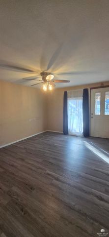 606 Oak Street, Wamego, KS 66547