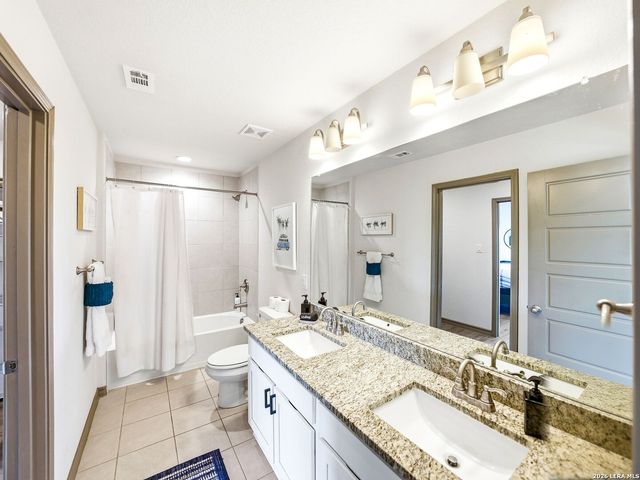 1528 Connie Drive, Canyon Lake, TX 78133