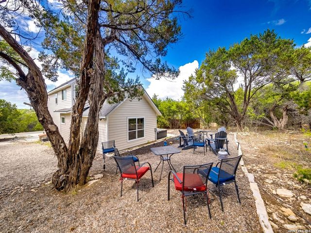 1528 Connie Drive, Canyon Lake, TX 78133