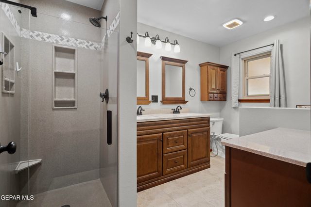 4279 BOY SCOUT Lane, El Paso, TX 79922