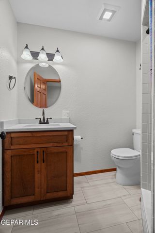 4279 BOY SCOUT Lane, El Paso, TX 79922