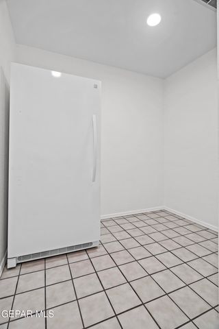 4279 BOY SCOUT Lane, El Paso, TX 79922