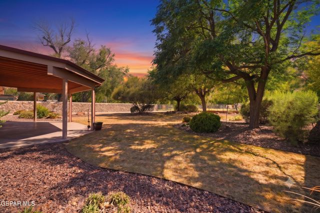 4279 BOY SCOUT Lane, El Paso, TX 79922