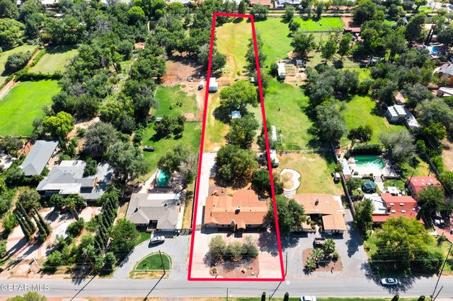 4279 BOY SCOUT Lane, El Paso, TX 79922