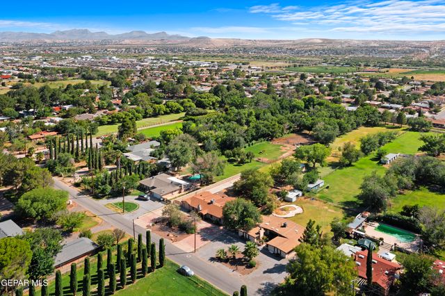 4279 BOY SCOUT Lane, El Paso, TX 79922