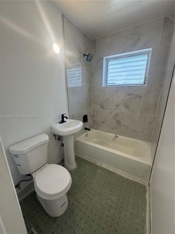 7300 Harding Ave 21, Miami Beach, FL 33141