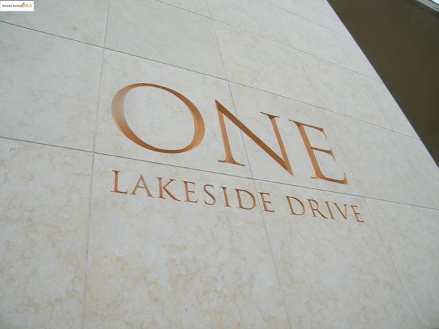 1 Lakeside 1006, Oakland, CA 94612