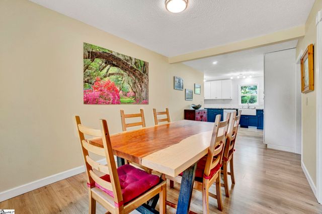 205 Oxmoor Drive, Anderson, SC 29625
