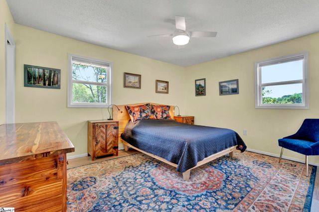 205 Oxmoor Drive, Anderson, SC 29625
