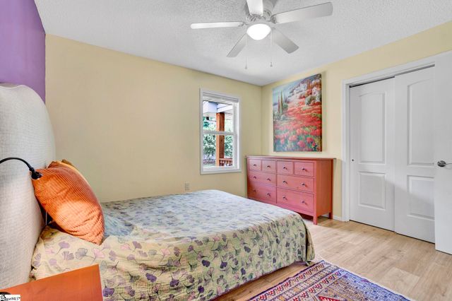 205 Oxmoor Drive, Anderson, SC 29625