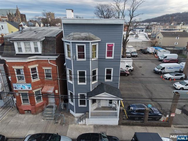 90 Park Avenue, Paterson, NJ 07501