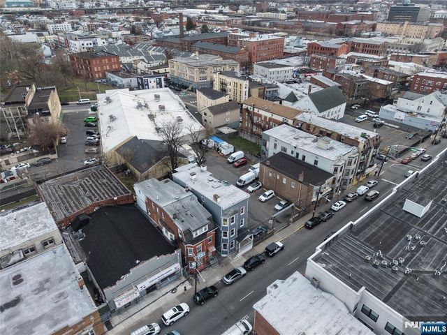 90 Park Avenue, Paterson, NJ 07501