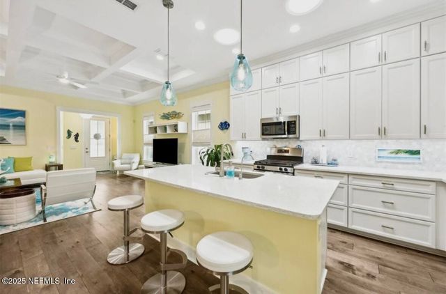 1511 COASTAL OAKS Circle, Fernandina Beach, FL 32034