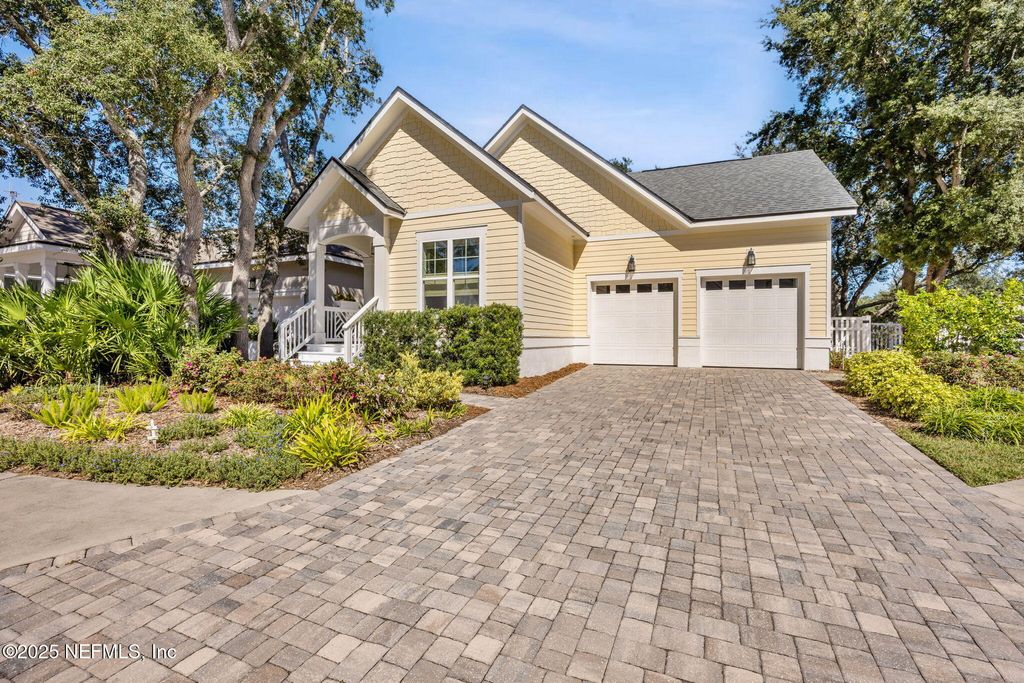 1511 COASTAL OAKS Circle, Fernandina Beach, FL 32034