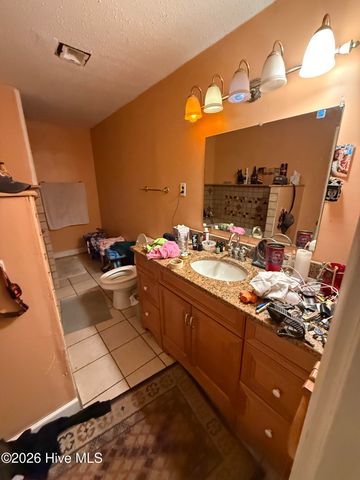 1390 Foster Road, Grimesland, NC 27837