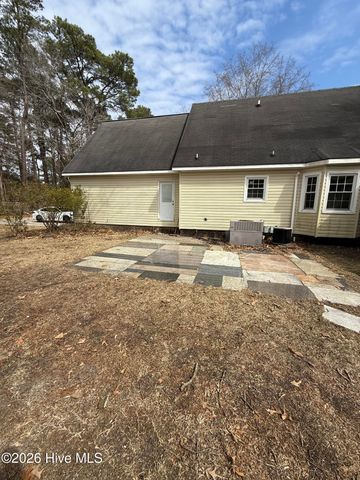1390 Foster Road, Grimesland, NC 27837