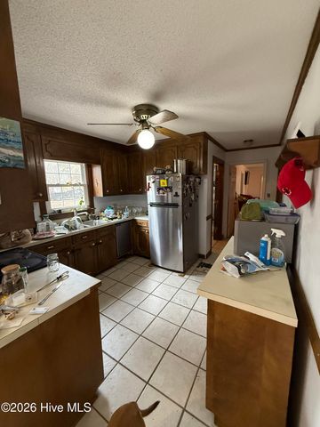 1390 Foster Road, Grimesland, NC 27837