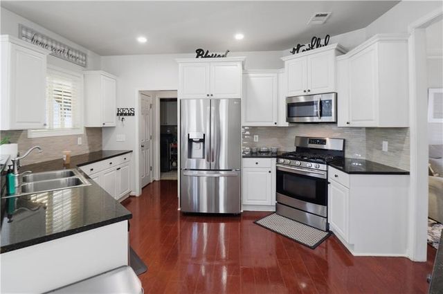 304 Warm Winds Trail, Canton, GA 30114