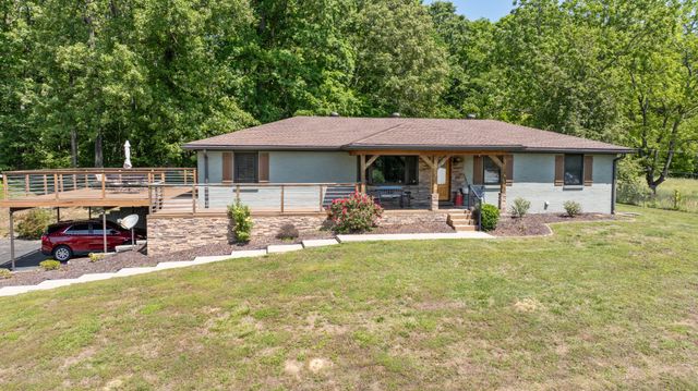 7623 Highway 100, Bon Aqua, TN 37025
