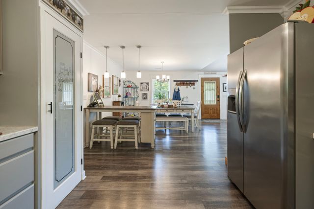 7623 Highway 100, Bon Aqua, TN 37025