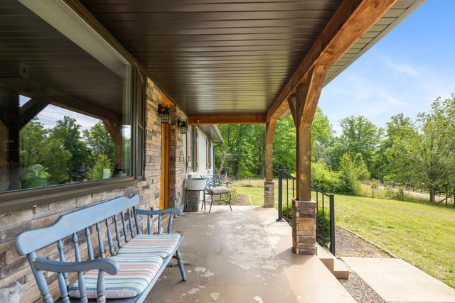 7623 Highway 100, Bon Aqua, TN 37025