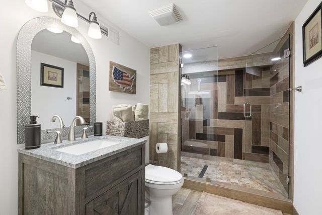 7623 Highway 100, Bon Aqua, TN 37025