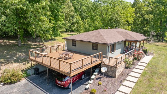 7623 Highway 100, Bon Aqua, TN 37025