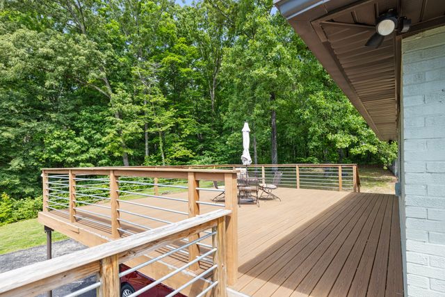 7623 Highway 100, Bon Aqua, TN 37025