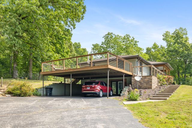 7623 Highway 100, Bon Aqua, TN 37025