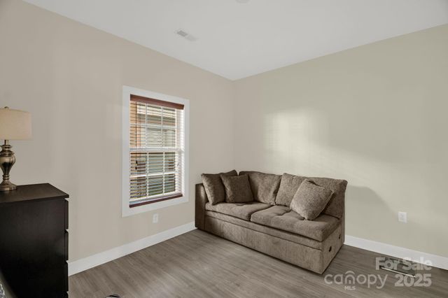 9047 Meadow Vista Road 104, Charlotte, NC 28213