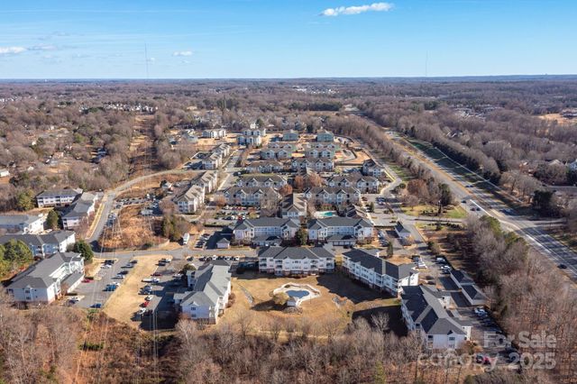 9047 Meadow Vista Road 104, Charlotte, NC 28213