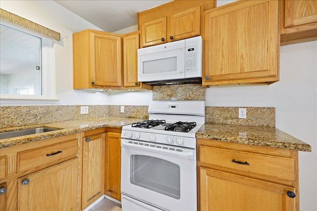 40208 Blanchard Street, Fremont, CA 94538