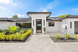 2648 NE 34TH Street, Fort Lauderdale, FL 33306