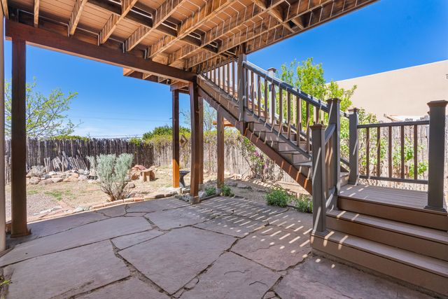 3754 Valmora, Santa Fe, NM 87505